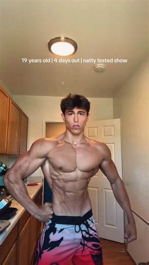 Jesse Wilson | The show must go on. #gym #fyp #blowup #viral #motivational #transformation #bodybuilding #prep | Instagram