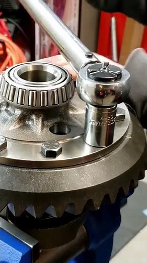 full ford 8.8" rear axle rebuild in 60 seconds #shorts #tldw