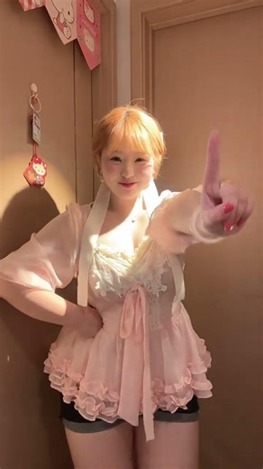 Plus Size Fashion Revolution: 180 lbs and Beyond