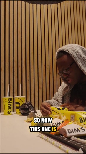Deji trying bims for the first time #bims #deji #fastfood @Deji @N