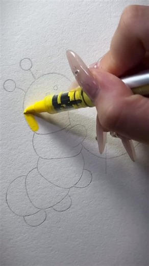 Vivian🌸 on Instagram: "𝓜𝓪𝓻𝓴𝓮𝓻 𝓭𝓻𝓪𝔀𝓲𝓷𝓰 🎨 Weekend vibes = markers + paper + peace of mind ✨ Get the same set in my Shop (bio) / web 🌿 Thanks for being here 💫 #drawing #graffiti #markers #relaxing #asmr #marker #color"