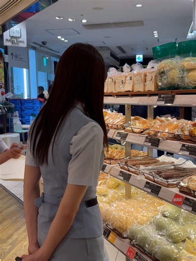 森香澄(もりかすみ) on Instagram: ". U-NEXT『芸人キャノンボール』 是非ご覧ください〜〜🌟"