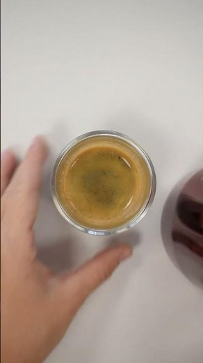 How to make a Macchiato? #cafe #barista #coffee