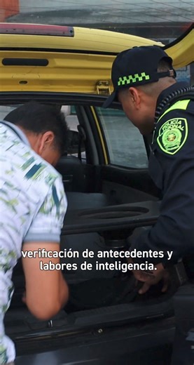 3.9K views · 62 reactions | ¡Itagüí más segura que nunca! ‍♂️ Con el Comando Situacional, la Policía Nacional fortalece su estrategia de seguridad con operativos móviles de verificación de antecedentes, requisas y control vehicular. Juntos combatimos la delincuencia para una ciudad más segura. #ItagüíSegura #NoAlDelito ️ #TodosSomosItagüí #DiegoTorresAlcaldeDeItagüí #Itagüí | Alcaldía de Itagüí | Facebook