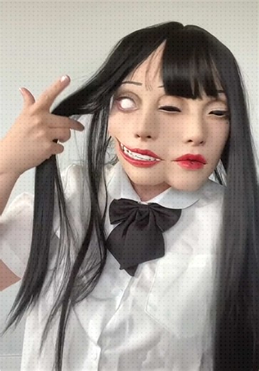 Shape Shifter Lady #reptalian #shapeshifter #mystery #horror #storytime This video is created for informational and storytelling purposes only All characters and events may be fictional. Viewer discretion is advised