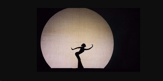 a crash course on asia's most famous traditional dances