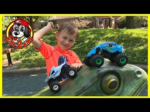 Monster Jam Toy Trucks - Crushstation & Megalodon Play at Park & Kayak (Hot Wheels | Spin Master)