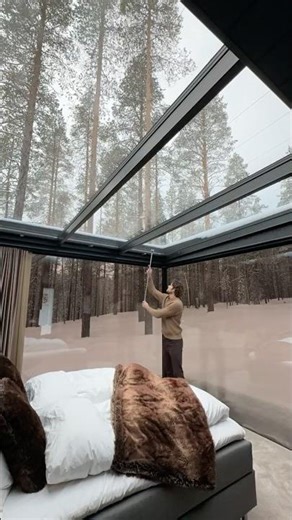 Luxury Tiny Home Built for the Arctic