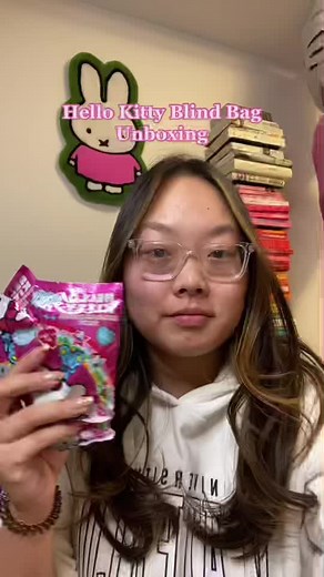 Hello Kitty Blind Bag Unboxing from Dollarama