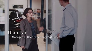 Diversity is our advantage! “I am personally convinced that Diversity is one of our drivers to success”, says Christoph Kübel, responsible for human resources and social services at Bosch. One aspect is the collaborative work in interdisciplinary teams, for example in the User Experience department: watch Dian Tan, one of the managers in that area, talk about her experience in our video. More about diversity at Bosch: https://www.bosch.com/sustainability/associates/ #DiversityDay | Bosch Global