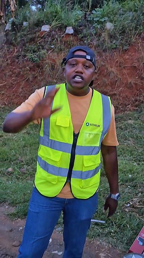 Discover the brilliant illumination of this 2000watts solar-powered garden streetlight. Priced at just 8600/=, it's the perfect lighting solution for your home and even larger compounds. Imagine the beautiful ambiance it will bring to your outdoor spaces. Plus, we offer countrywide delivery, so you can enjoy this fantastic light no matter where you are! Get yours today and brighten up your nights! #solarpower #gardenlights #outdoorlighting #light #soltechhomesolutions | Soltech Home Solutions