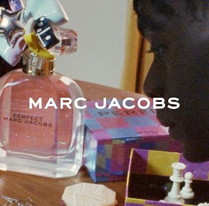 Ever Anderson | Marc Jacobs Daisy Holiday 🌼🌿 Photographed and Filmed by @nadineijewere For @marcjacobsfragrances Set Design by @jabezbartlett Styled by... | Instagram