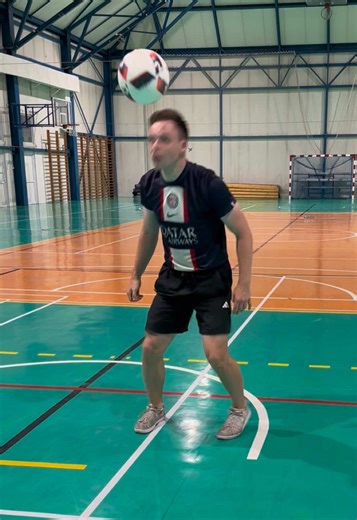 Mastering Football Freestyle Tricks in Krakow