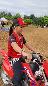 1.2M views · 38K reactions | Little Princess of Motocross Zyrah Paco  New CRF 150 for trail Honda Cars Philippines #pitiksindangan #kuyaalangastardo #zp85 #zyrahpaco | Kuya Alan Gastardo | Facebook