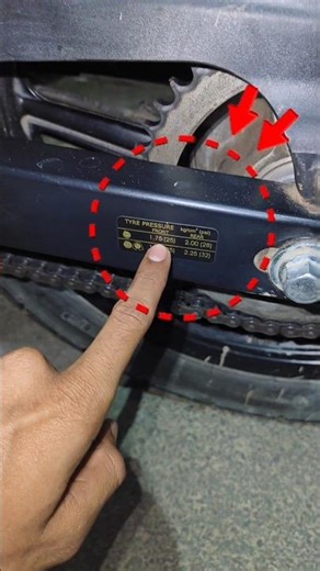 Bike main jyada air pressure matlab ,apki bike or tyres ka dammage 😱#tvs #tvsraider125#shorts #virol