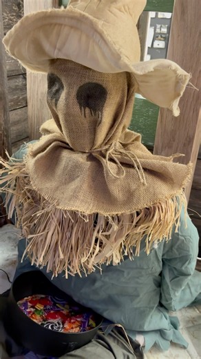 😱 Robbie Sits With This Scarecrow… BIG MISTAKE! 🎃 | Spirit Halloween 2026