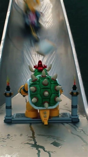 #shorts #lego #mariokart #bowser #legomario #Legobowser #rainbowroad #legosmashing