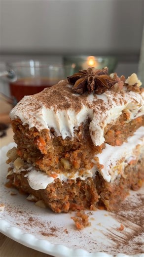 Sam @ SALT N SPRINKLES on Instagram: "NO BAKE HOLIDAY CAKE | make this easy cake at home with simple, wholesome ingredients like carrots, nuts, and maple syrup! naturally sweet and full of warm cinnamon flavor, this healthy dessert is topped with a tasty cream cheese frosting and a touch of orange zest! It tastes just like the holidays, but it’s completely gluten free, refined sugar free, and can easily be made vegan too :) I have more instructions + tips on how to make these on my website, link