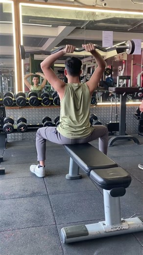 Discipline & Power 💪 Army Commander Training at Gym 🔥