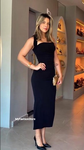 Bodycon maxi dress #fashion #style