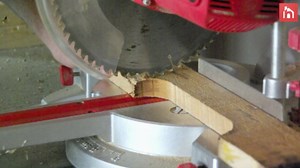 How to build a pallet coffee table on wheels