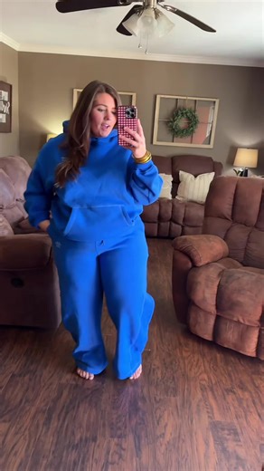 Stylish Plus Size Sweat Set in Stunning Blue