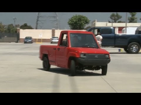 Chinese electric mini truck heads to pick up US buyers