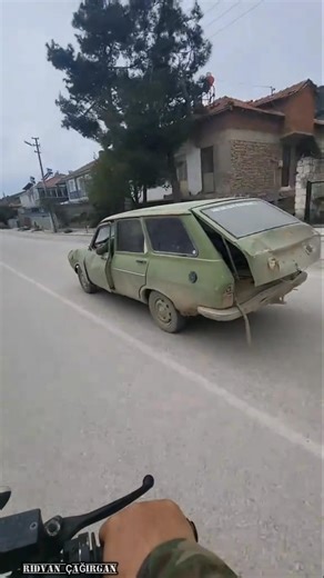 Toros kimseyi yarı yolda bırakmadı parçalansa bile🫡 kaza sonrası bile giden Toros😅