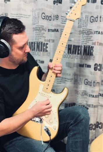 Michael Golovchenko - new fusion practice #music #jazzfusion #guitarplayer #fender #fat50