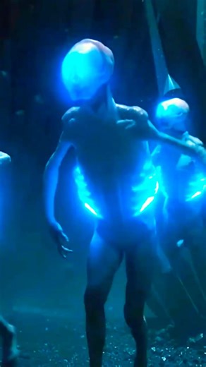 👁️ This Alien Is Blind... But He Can Hear You | MOVE NOW #shorts