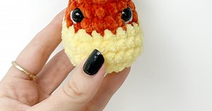 Mini Crochet Candy Corn - Free Quick Crochet Pattern
