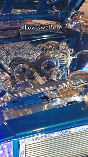 2025 @Lowrider Magazine supershow #lowrider #gbody #custompaint #customcar #lowdwnrob