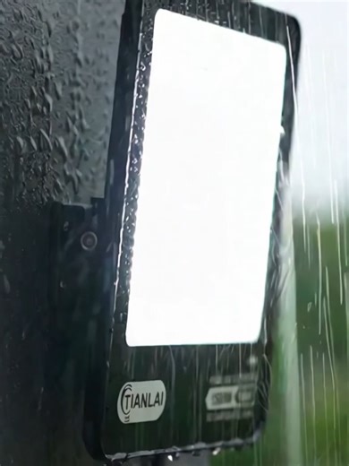 ¡ERROR de precio! Este reflector LED 100W me salió en $126 (jotros lo tienen más barato!). Es ALUMINIO VIDRIO, 100W REALES y brilla como estadio. Ideal para patio, bodega, local. ¡Compra AHORA antes de que suba！ #LEDMexico#FocosLED#Ahorro DeEnergia#hogaryjardín #DiadeMuertos Tik TokShop