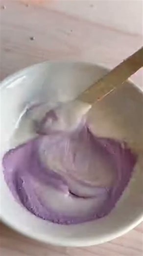 Crushing Chalk in a Blender! 🎨 Dust to Creamy Gradient Art #ASMR #ASMR #Shorts