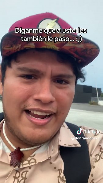 Cosas que pasan en el cine: ¿Olvidaste tu charola?