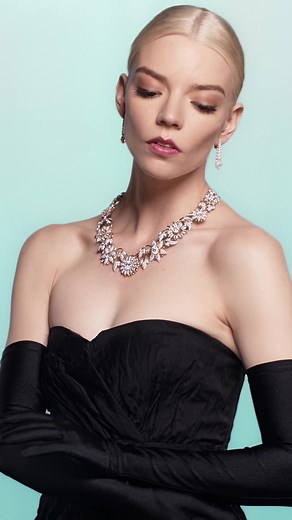 Epitomizing the unique balance of modernity and heritage that Tiffany & Co. is known for, House ambassador #AnyaTaylorJoy unites contemporary design with classic Hollywood glamour wearing an array of Tiffany High Jewelry pieces. #JeanSchlumberger #TiffanyHighJewelry #TiffanyAndCo