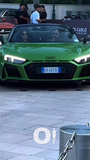 Girls in Monte-Carlo - Mônaco #lifestyle #millionaire #Girls #monaco #montecarlo #ferrari #billionaire #ferrari #Lamborghini