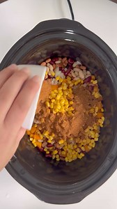 Slow Cooker Vegan Chili!😋 This Vegan... - Take Them A Meal