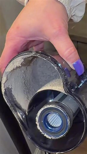 Shocking Mattress Clean Results with This Vacuum