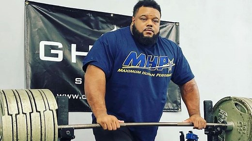 The Heaviest Bench Presses of All Time (In Competition) | BarBend