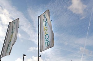 Aktie Biontech: Aktuelle Kursdaten auf einen Blick ( 0,55 % bei 118,6 Euro)