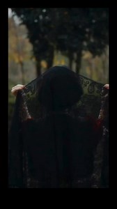 Persian girl rocking traditional clothes while a cheeky Persian tune plays in the background 🎶. 💚🤍❤️ | Iranian History - The Land of the Original Aryans