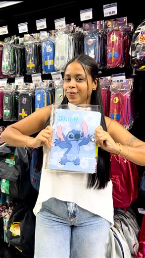 O Amigão on Instagram: "Top 4 achados escolares aqui no Amigão! 📚✨ MARCADOR DE TEXTO COM ROLLER 2 EM 1 - R$ 7,99 (Cód: 37897185965187) KIT ESCOLAR (8 unidades) - R$ 14,99 (Cód: 4895228479624) CANETA ESFEROGRÁFICA EM GEL (12 unidades) - R$ 39,99 (Cód: 4895228497420) FICHÁRIO 96 FOLHAS - R$ 79,90 (Cód: 6932405607123) 👉 Qual desses achados escolares você mais gostou? Conta aqui nos comentários! 😍 *Os valores e a disponibilidade podem variar conforme a data de visualização desta postagem."