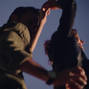 Trex stands up to messes, wild weather & backyard chaos. No warping, rotting or splinters. Just strength. Available at LaValley Building Supply. | Trex Company