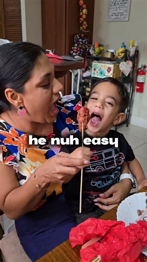 Brent Branker | Foodie on Instagram: "Valentine's Day WINGS anyone⁉️ 📍@khans_wings Bouquet- Love Language $230 TTD 16pc in any 4 flavors of your choice. Flavors to choose from: Honey mustard Honey chili garlic Teriyaki Sriracha Garlic parmesan Bbq Sorrel Homestyle Strawberry Salted caramel Tiramisu Heart box - ranges in different sizes $225-$325 TTD 12-14 pc (any 2 flavors) 16pc (any 4 flavors) 21 pc (any 5flavors) Deadline 9th feb to order, delivery available to limited areas. Contact 782-4085