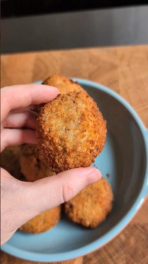 World Cup Of Food EP 16 - Netherlands - Bitterballen 🇳🇱