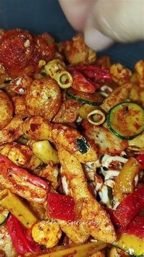 Affiliate: Kerupuk Seblak Kering Bantet Pedas Daun Jeruk