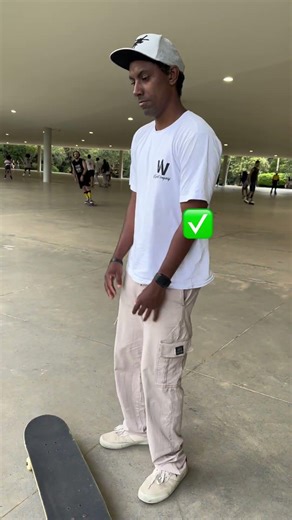 Tutorial fakie ollie base regular! #skateboard #tutorial #fakieollie #baseregular #tips