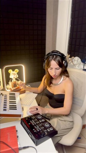 Analog lab pro plugins #arturiaminilab #electronicmusic #tutorial