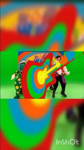 The Latin American Wiggles- Wigglehouse Intro/Lights, Camera, Action Intro (English Translation)